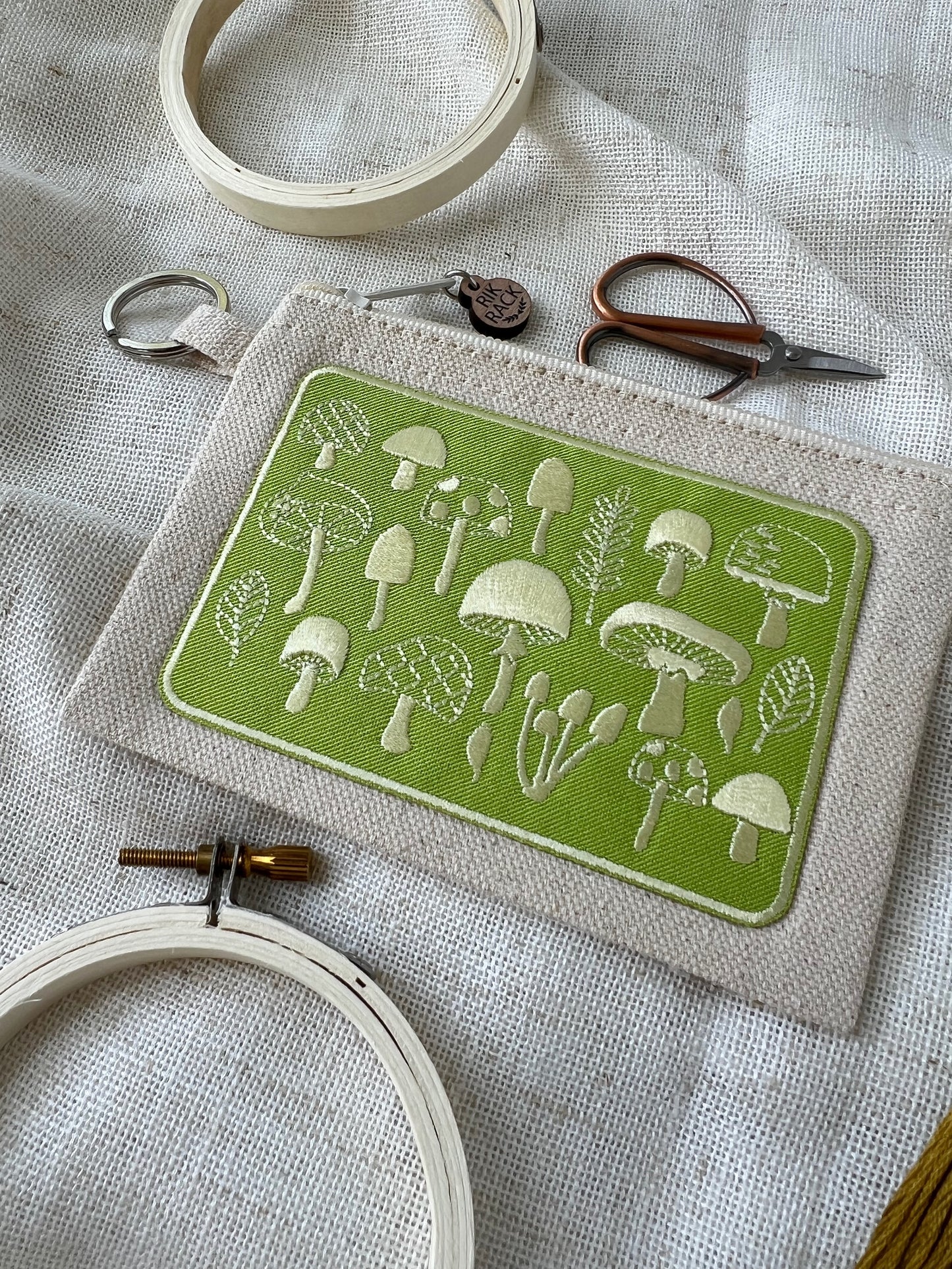 Mushroom embroidered zipper keyring pouch wallet