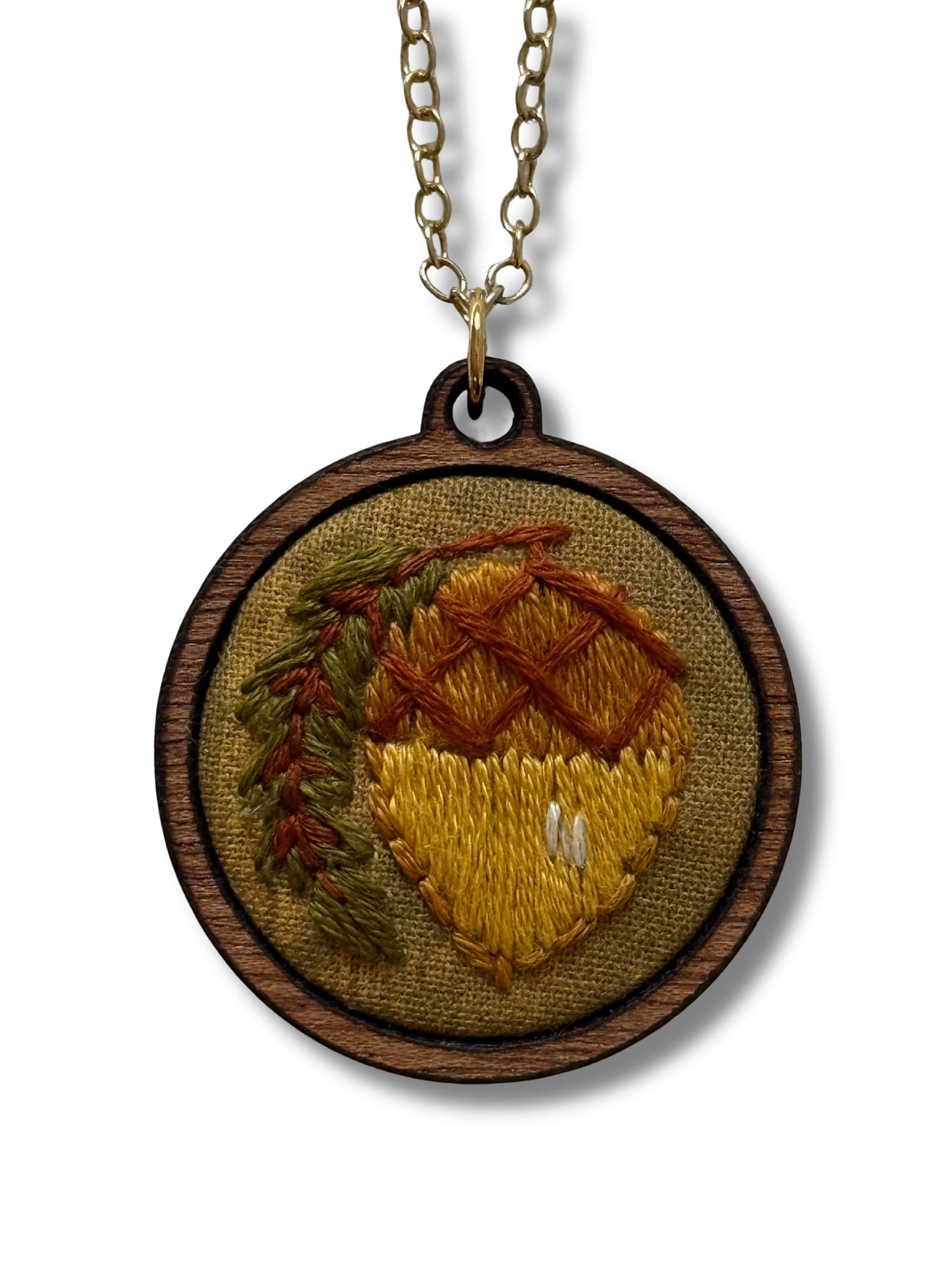 Acorn Embroidery Necklace Kit
