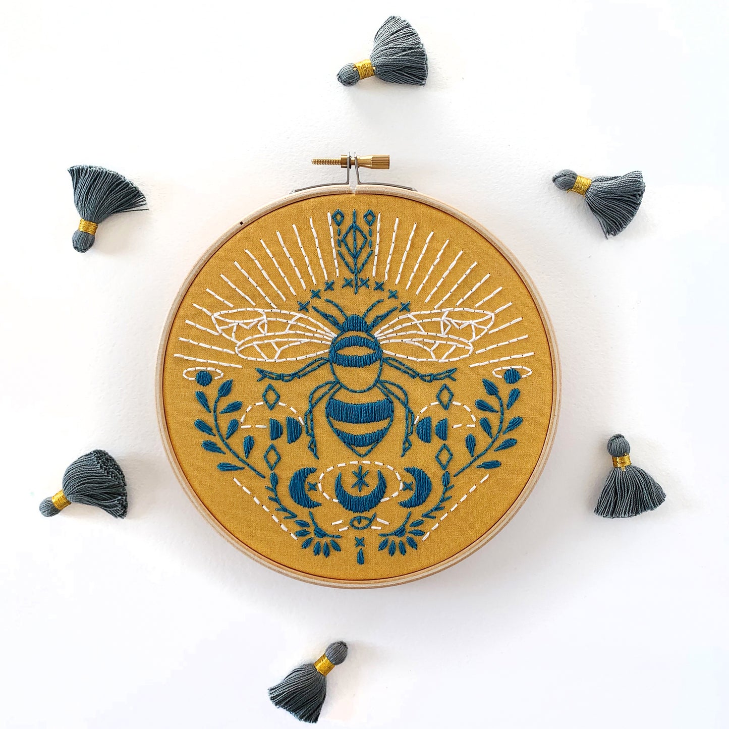 Bee Embroidery Kit