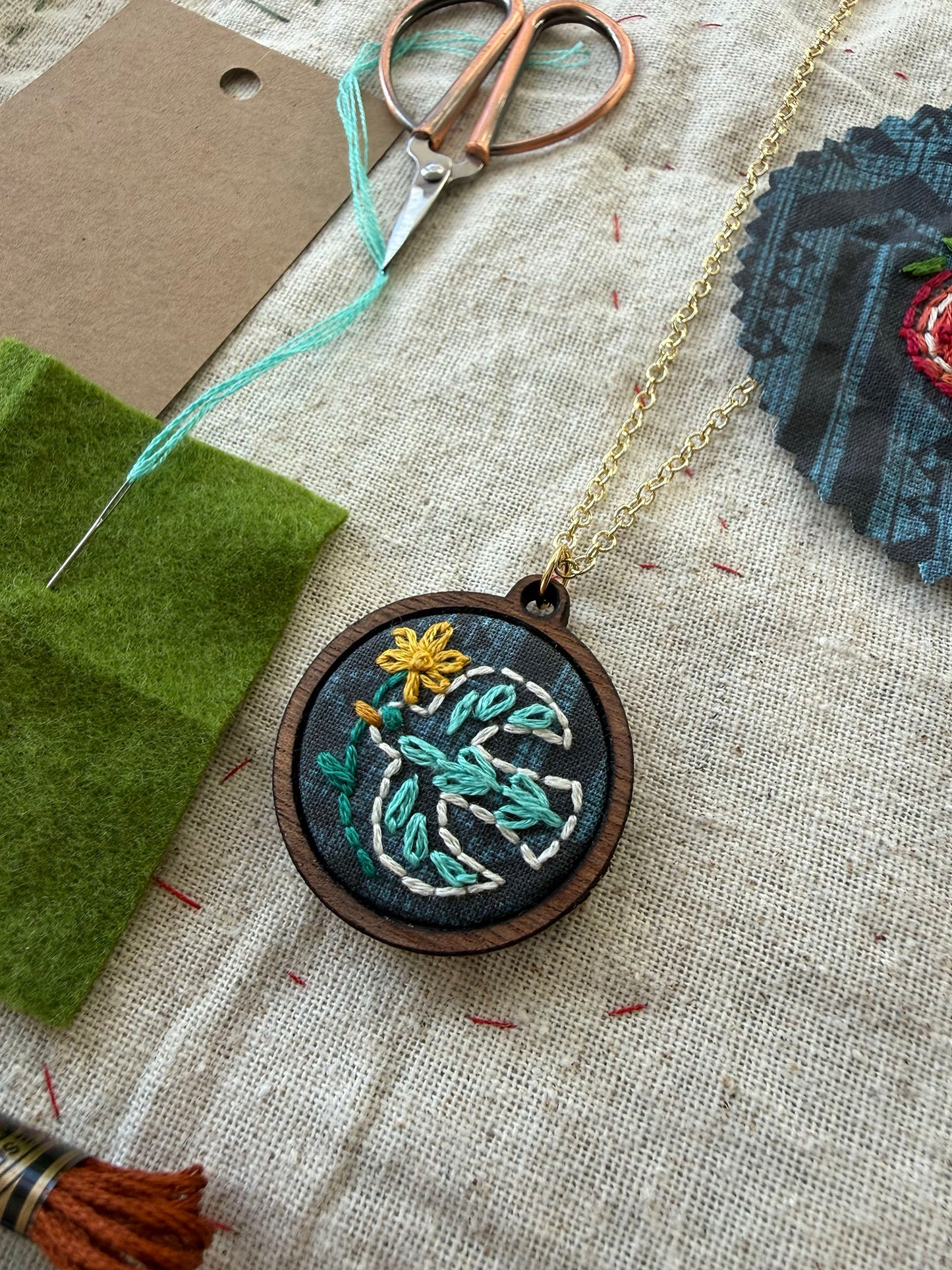 Bird Embroidery Necklace Kit