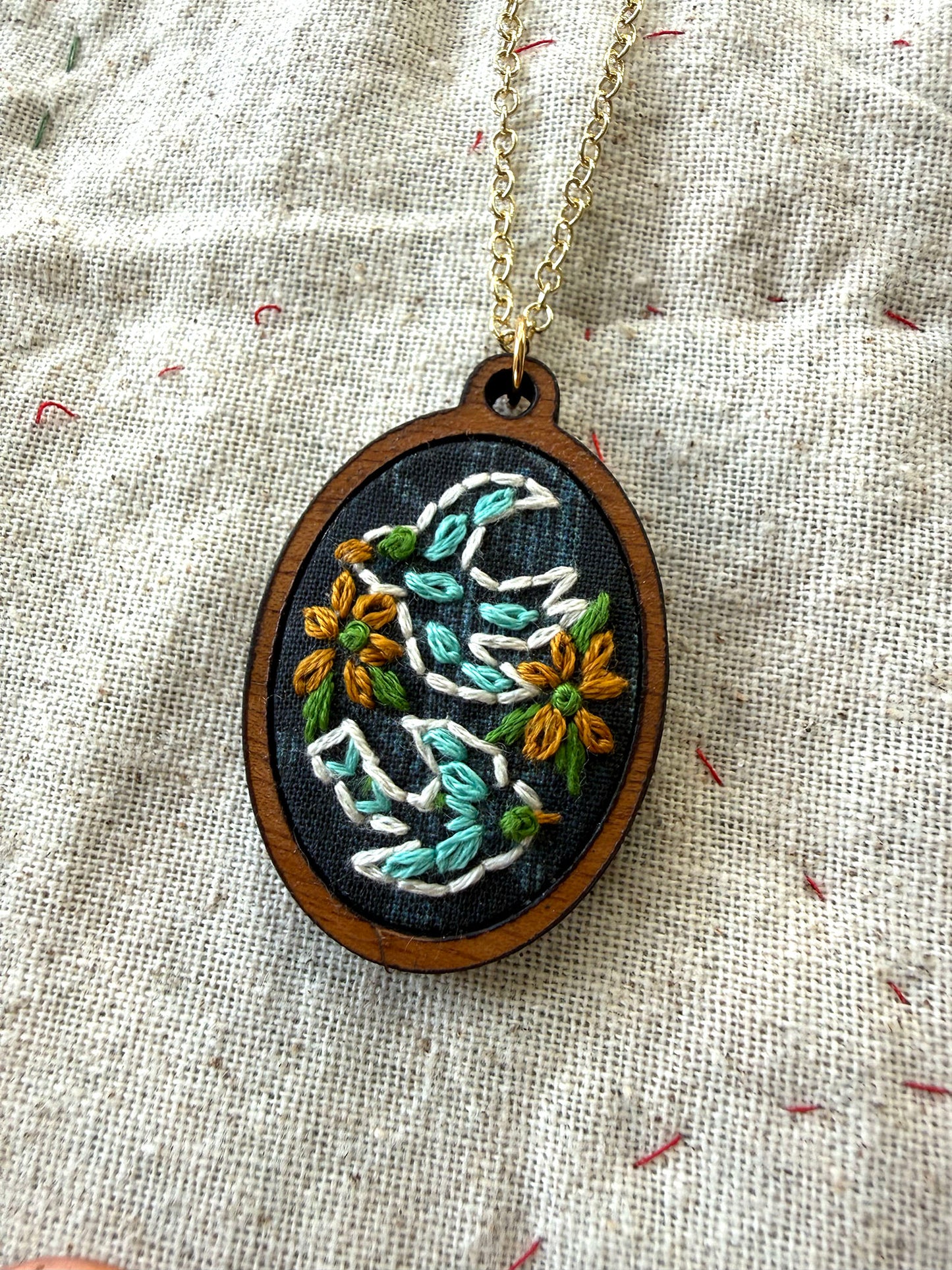 Birds Embroidery Necklace Kit