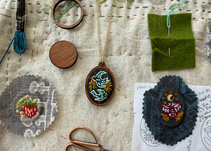 Birds Embroidery Necklace Kit