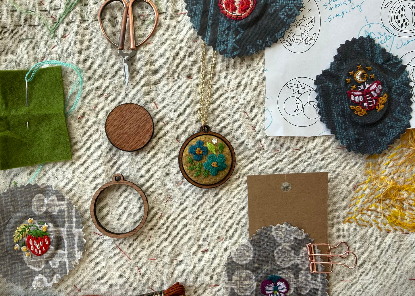 Flowers Embroidery Necklace Kit