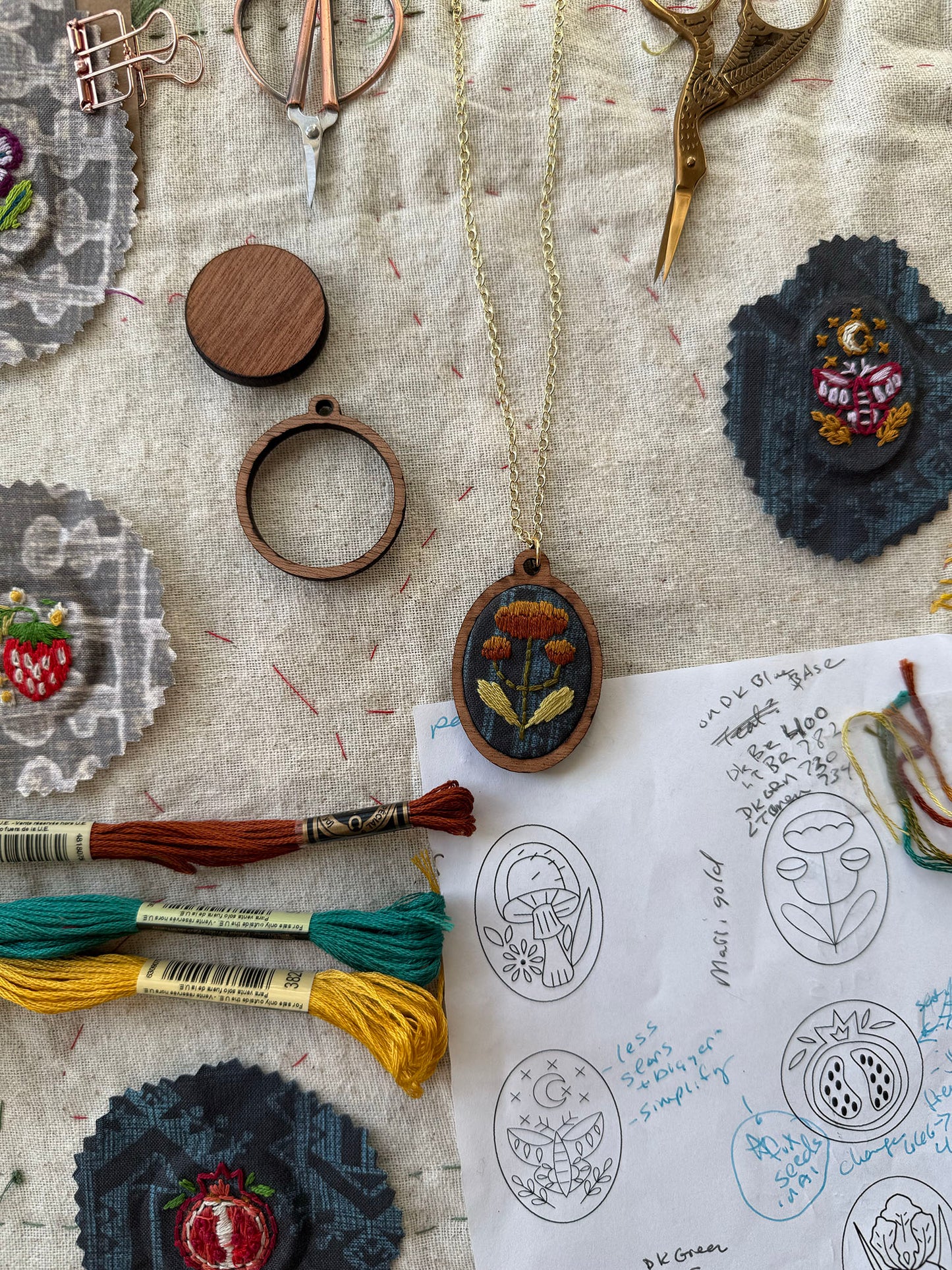 Folk Flowers Embroidery Necklace Kit