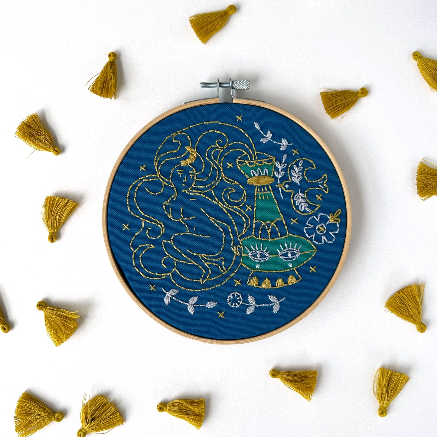 Genie Embroidery Kit