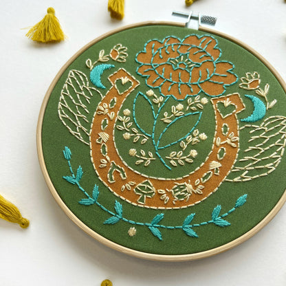 Lucky Embroidery Kit