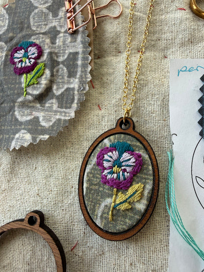 Pansy Embroidery Necklace Kit