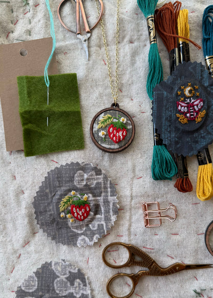 Strawberries Embroidery Necklace Kit