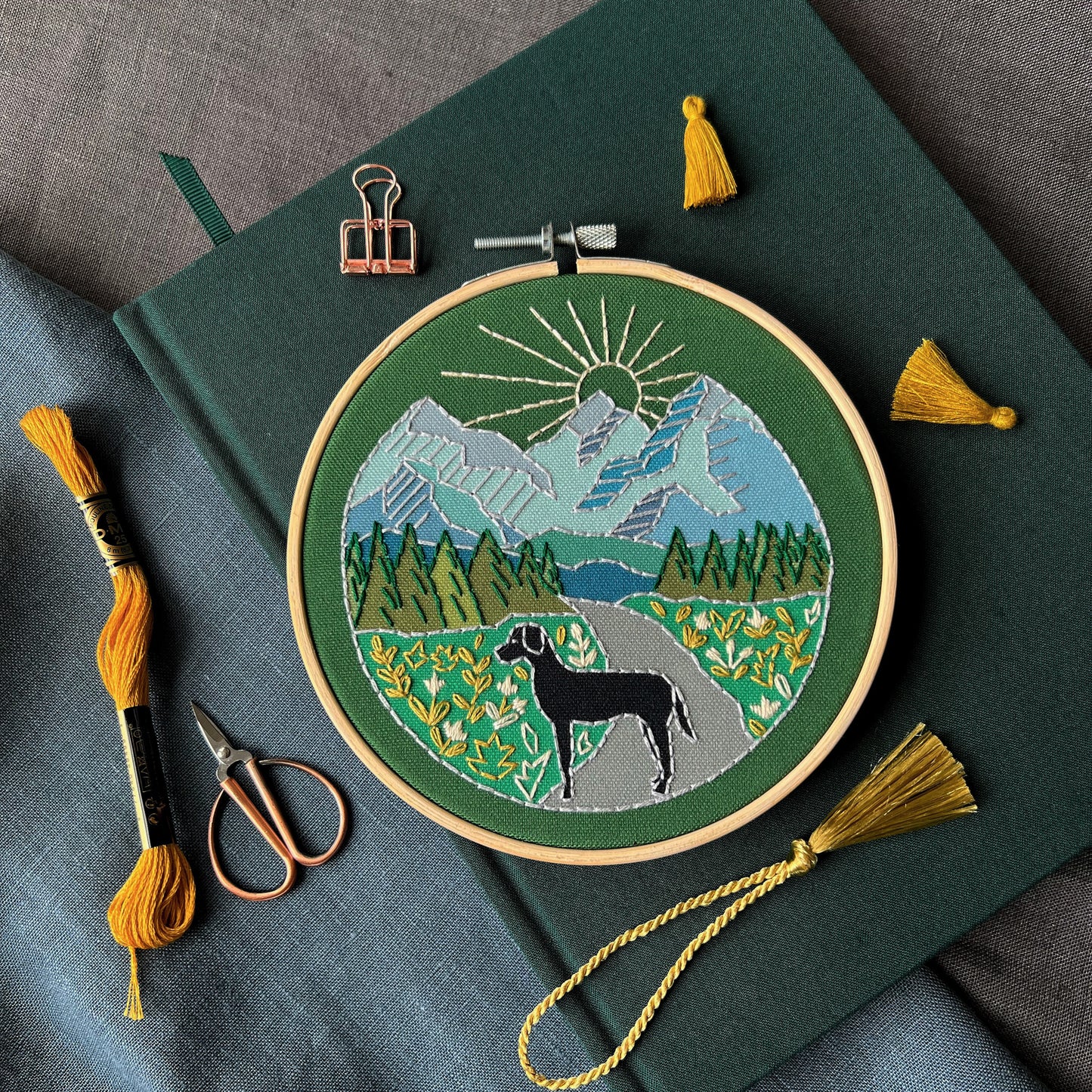 Trail Dog Embroidery Kit